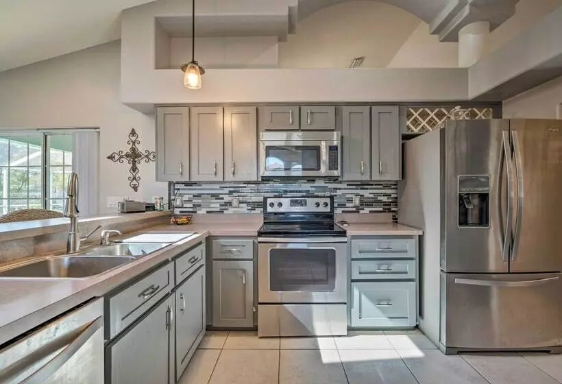 Pet Friendly Ocala Vacation Home W/ Pool!