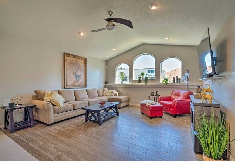 Pet Friendly Ocala Vacation Home W/ Pool!