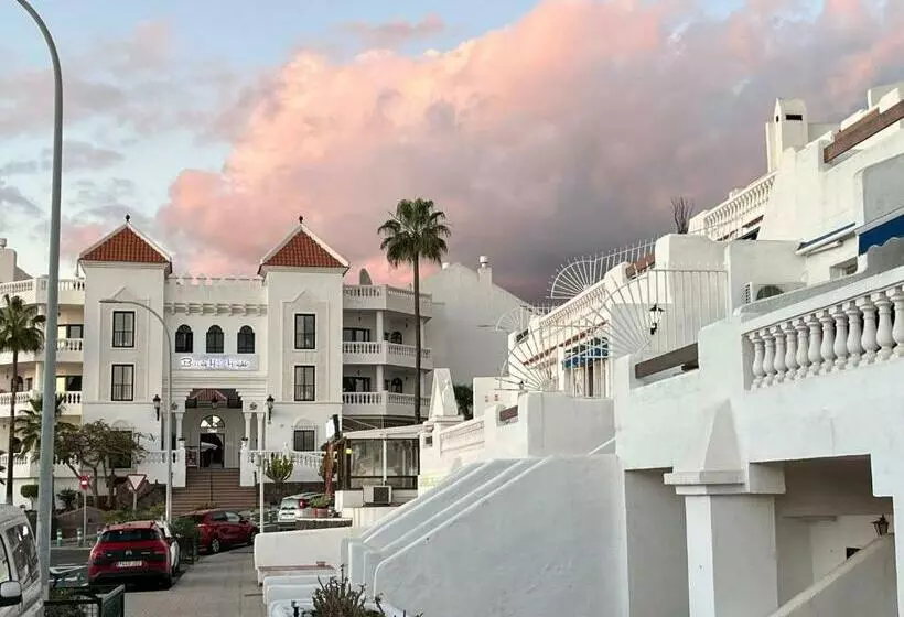 Coral Bay Port Royale