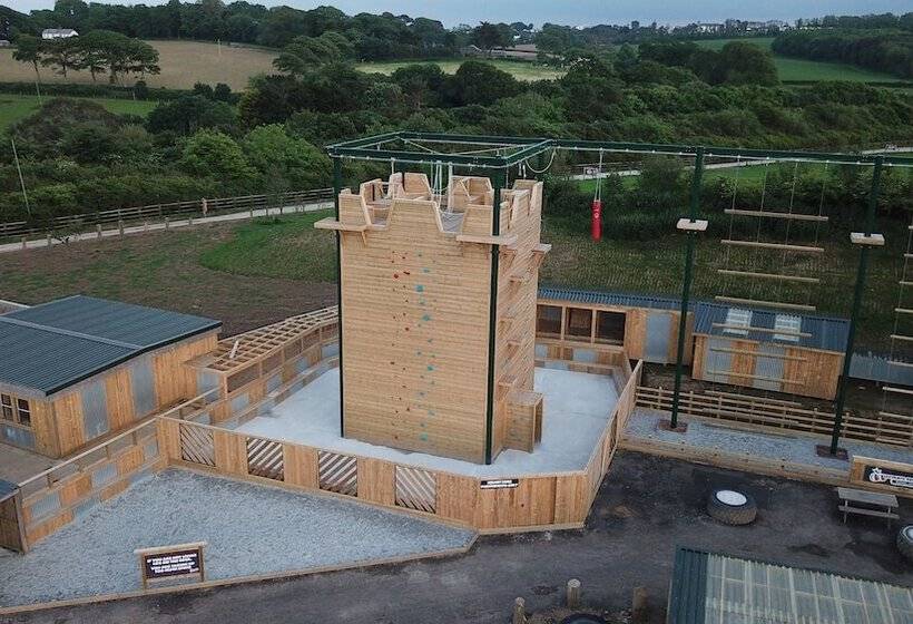 Resort Adventure Lodges And Retreats