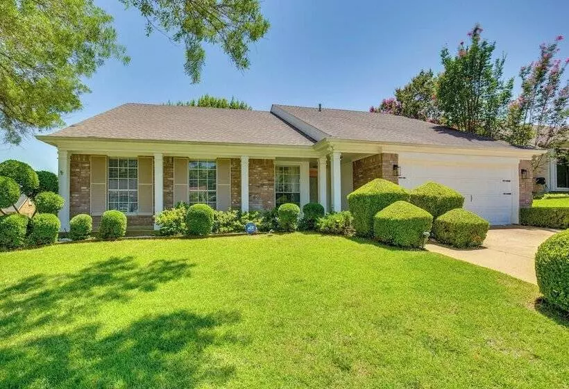 Rowlett Escape W/ Fire Pit & Lake Views