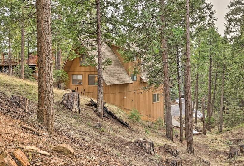 Game Room & Lake Access: Scenic Arnold Escape!