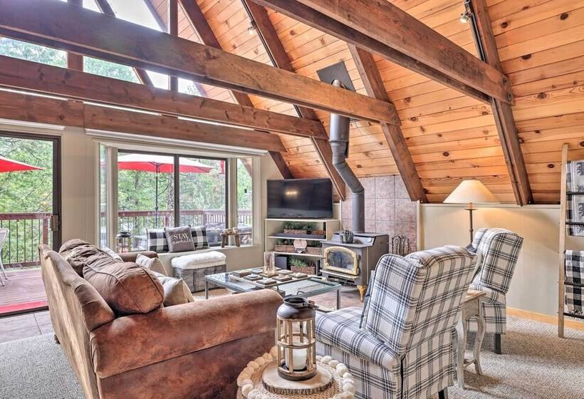 Game Room & Lake Access: Scenic Arnold Escape!