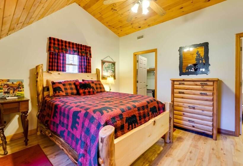 Smoky Mountain Cabin W/ Fire Pit: Hike & Fish!