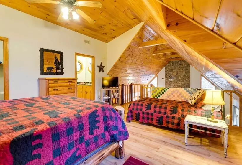 Smoky Mountain Cabin W/ Fire Pit: Hike & Fish!