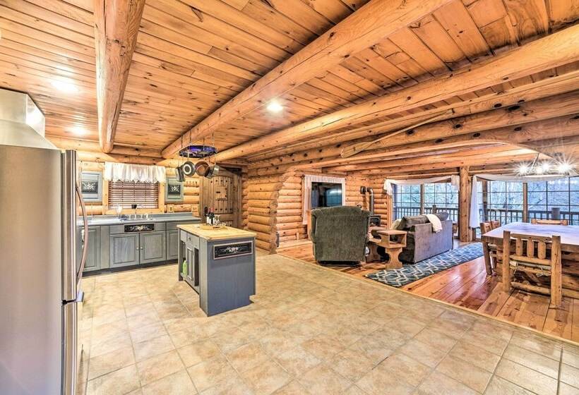 Spacious Cabin W/ Decks Near Saratoga Springs