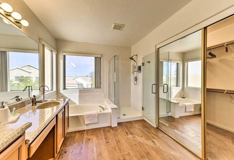 Gilbert Home W/ Pool < 1 Mi To Town Square!