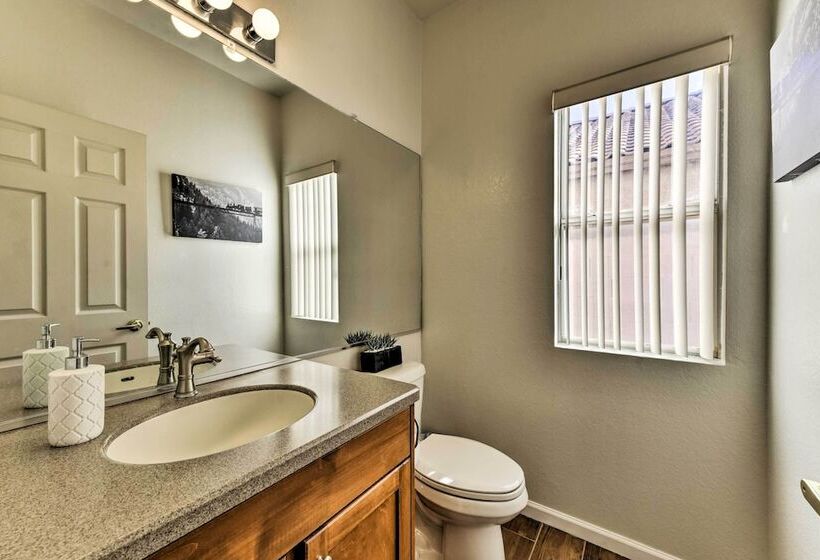 Gilbert Home W/ Pool < 1 Mi To Town Square!