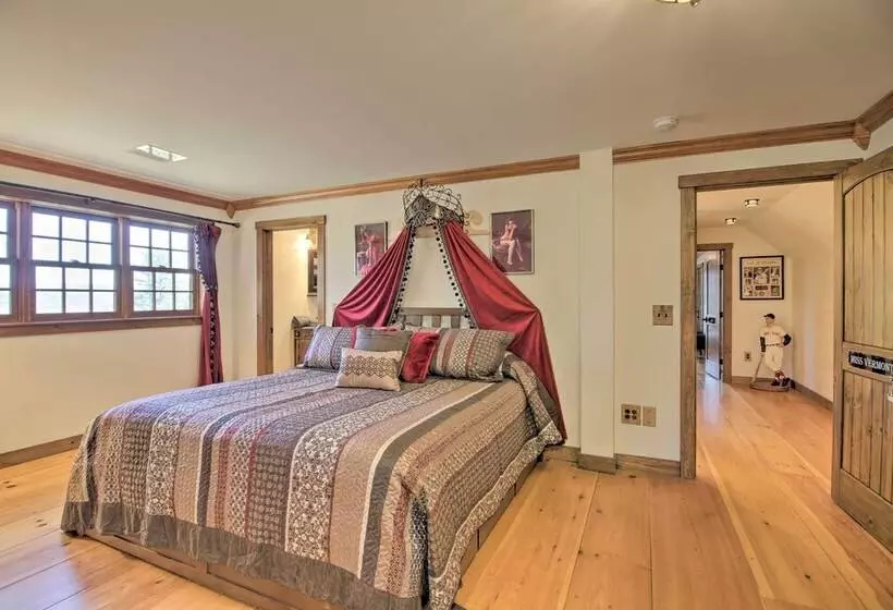 Timeless Red Sox Retreat W/ Scenic Mountain Views!