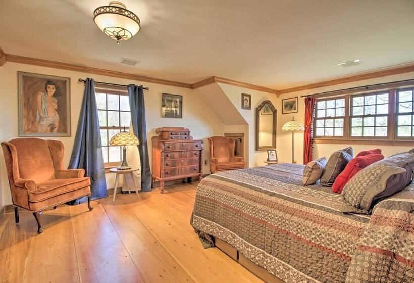 Timeless Red Sox Retreat W/ Scenic Mountain Views!