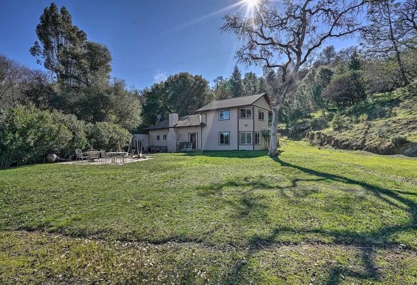 Waterfront Clearlake Retreat W/ Dock & Kayaks