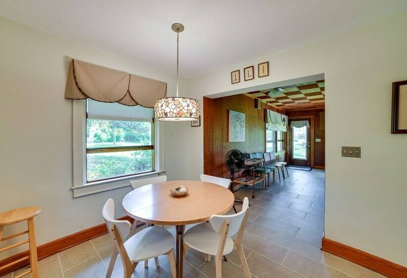 Fifties Beaufort Home W/ Patio, On Newport River!