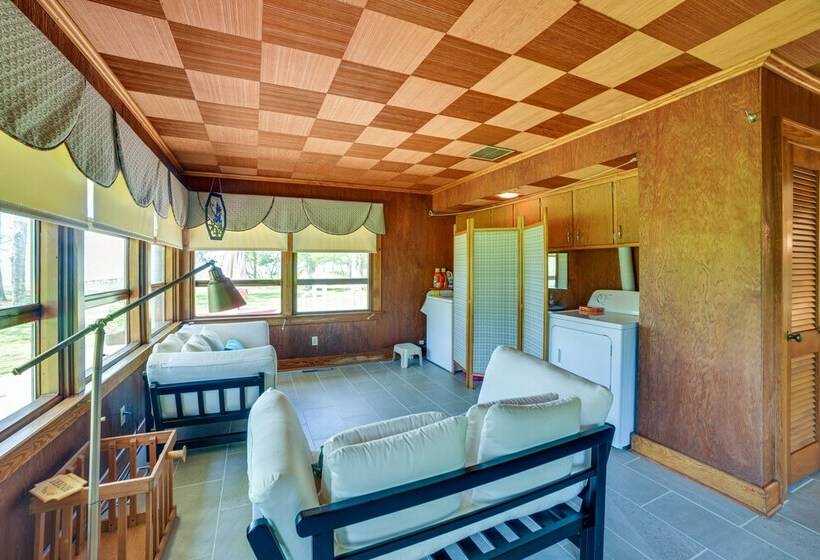 Fifties Beaufort Home W/ Patio, On Newport River!