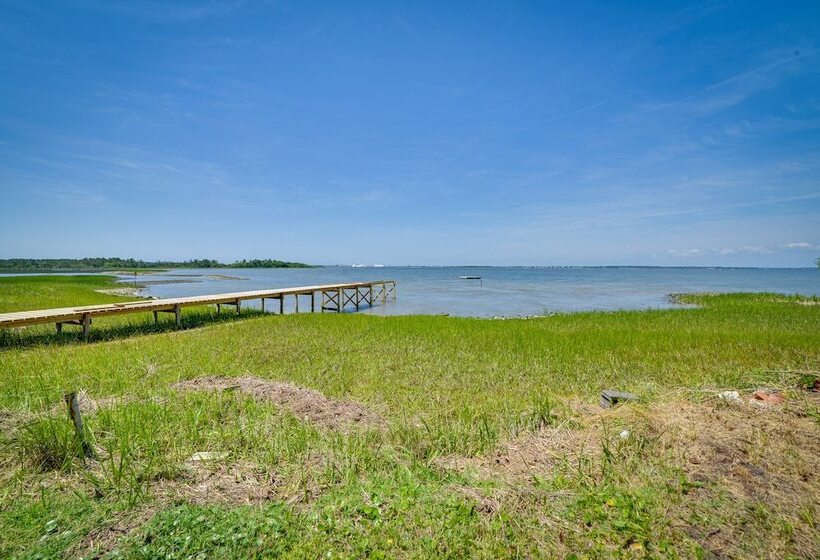 Fifties Beaufort Home W/ Patio, On Newport River!
