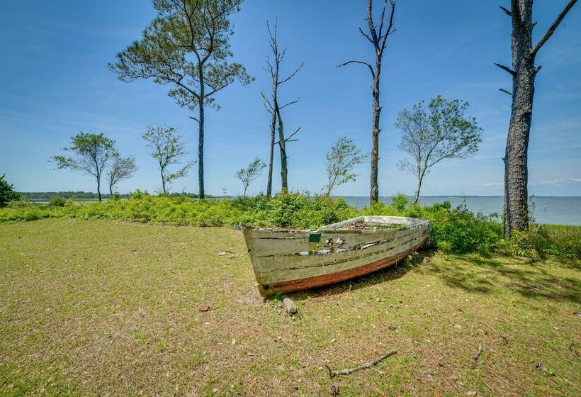 Fifties Beaufort Home W/ Patio, On Newport River!