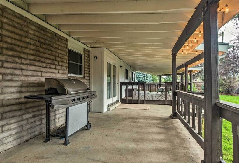 Arvada Home W/ Deck & Game Room Near Olde Town!
