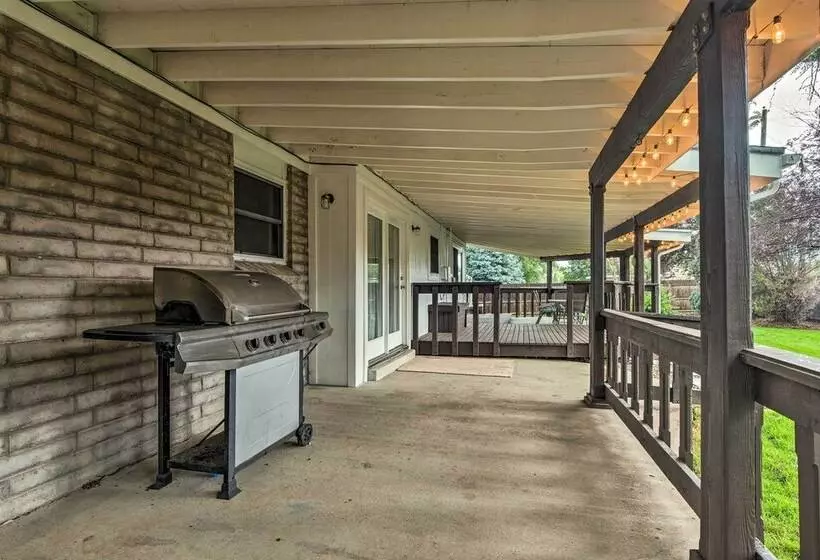Arvada Home W/ Deck & Game Room Near Olde Town!