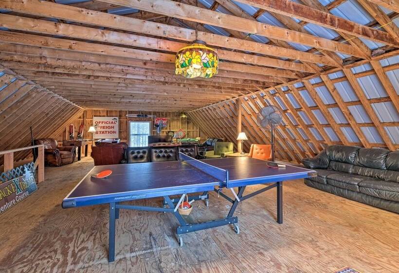 Bolton Alderbrook Lodge W/ Private 10 Acre Lake!