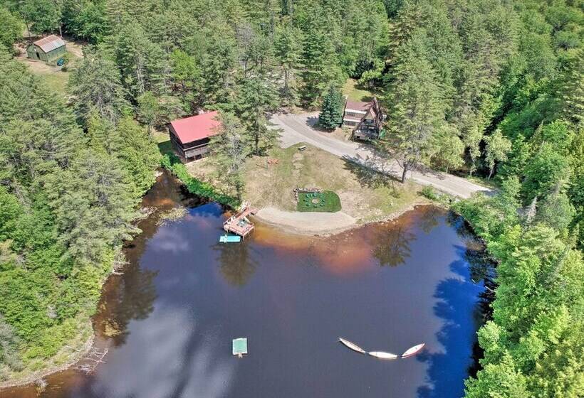 Bolton Alderbrook Lodge W/ Private 10 Acre Lake!