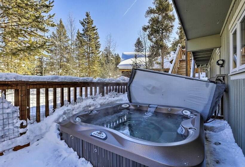 Breckenridge Home W/ Hot Tub: 3 Mi To Skiing!