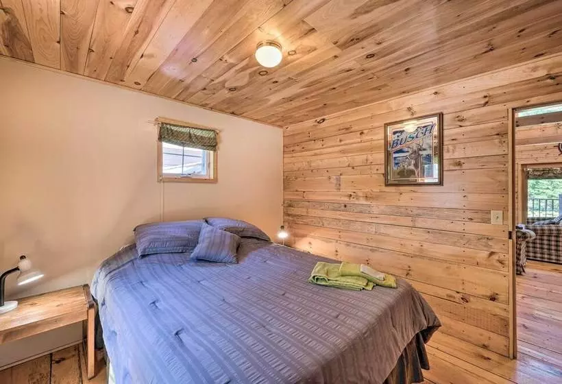 Cabin Inspired Home < 12 Mi To Sugarloaf Mtn!