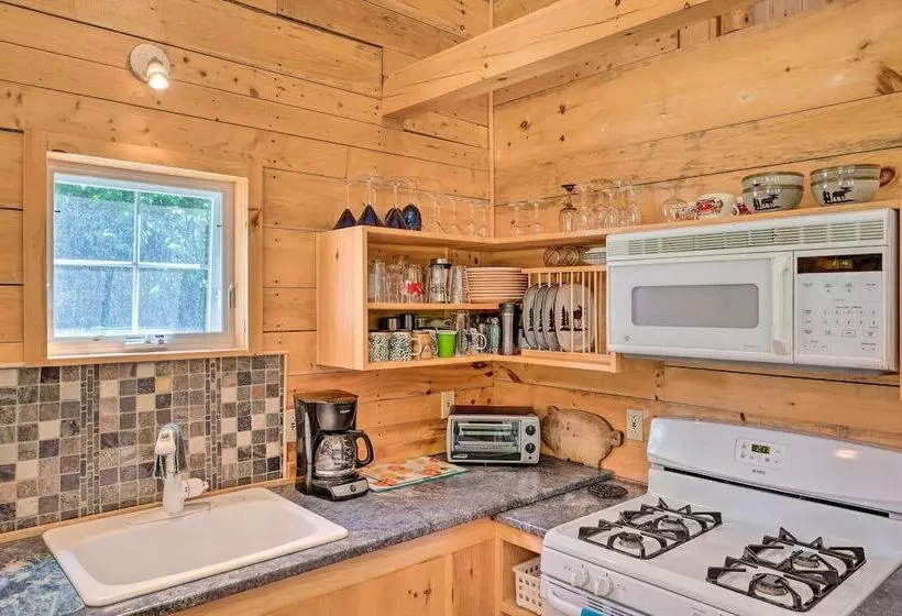 Cabin Inspired Home < 12 Mi To Sugarloaf Mtn!