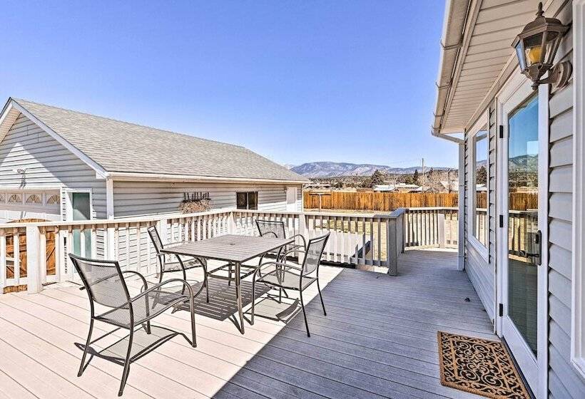 Charming Buena Vista Home W/ Hot Tub + Deck!