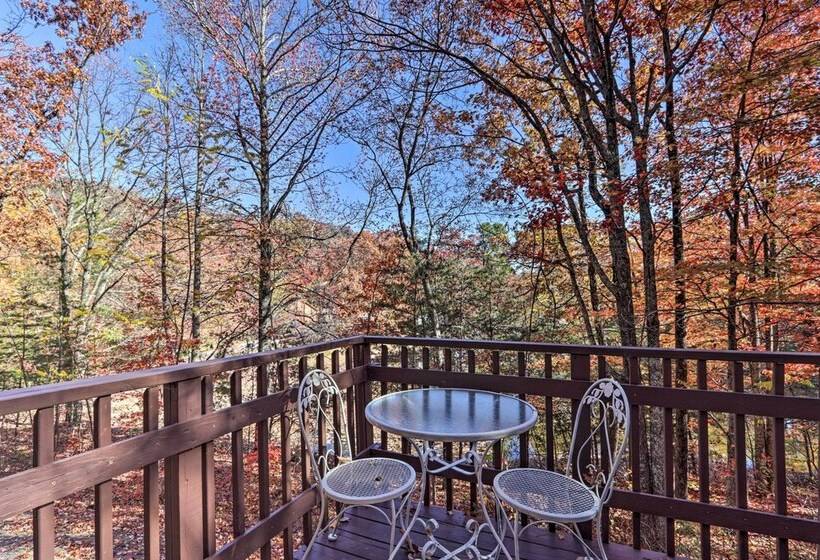 Cozy Cottage: 14 Mi To Smoky Mountain Natl Park!