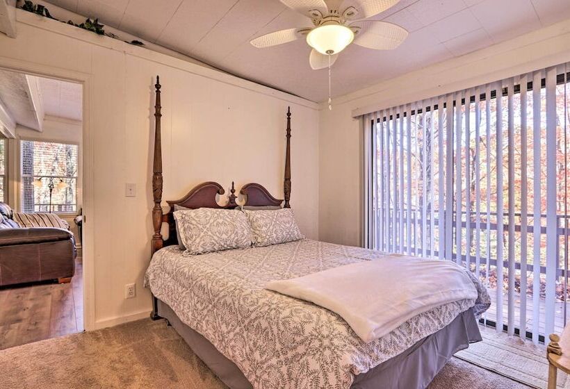 Cozy Cottage: 14 Mi To Smoky Mountain Natl Park!