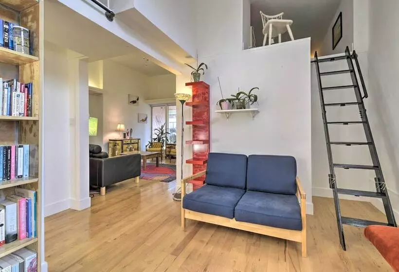 Custom Home W/ Courtyard In Downtown Vallejo!