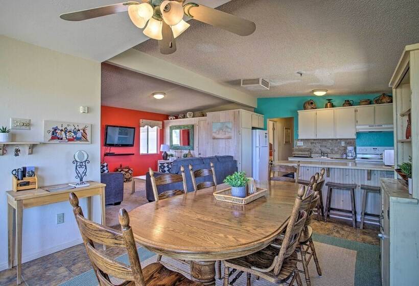 Funky & Colorful Desert Abode By Joshua Tree