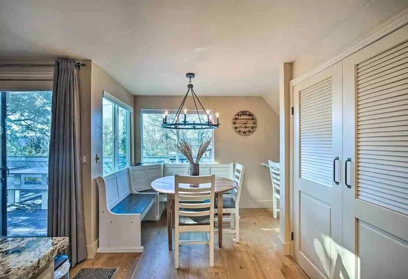 Lake Arrowhead Cabin W/ Balcony, Near Trails