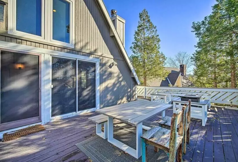 Lake Arrowhead Cabin W/ Balcony, Near Trails