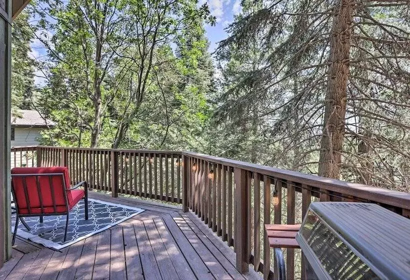 Lake Arrowhead Cabin W/ Mid Century Charm!