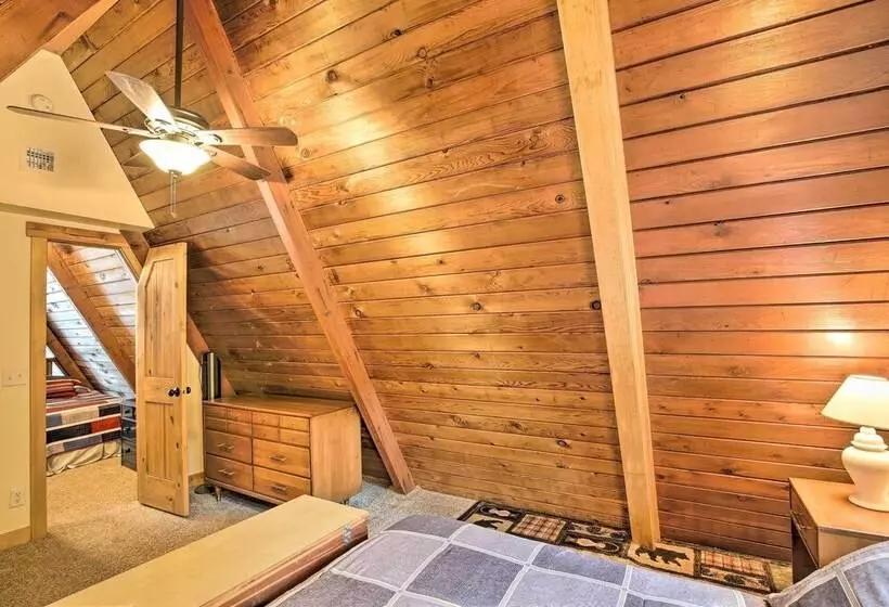 Lake Pepin Cottage W/ Decks + Private Beach!