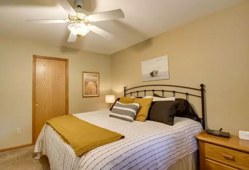 Sandy Beach Family Getaway W/ Fire Pit & Deck!