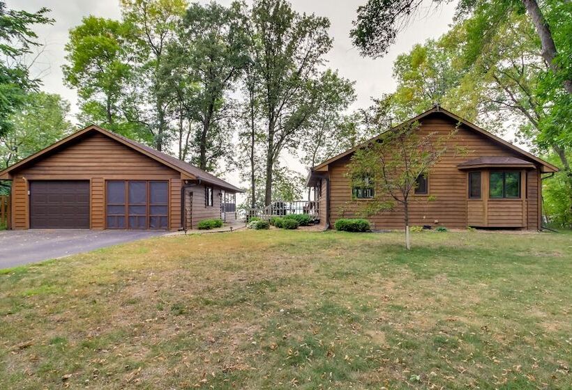 Sandy Beach Family Getaway W/ Fire Pit & Deck!