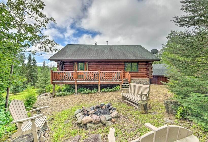 Lutsen Cabin W/ Fire Pit, Patio & Deck!