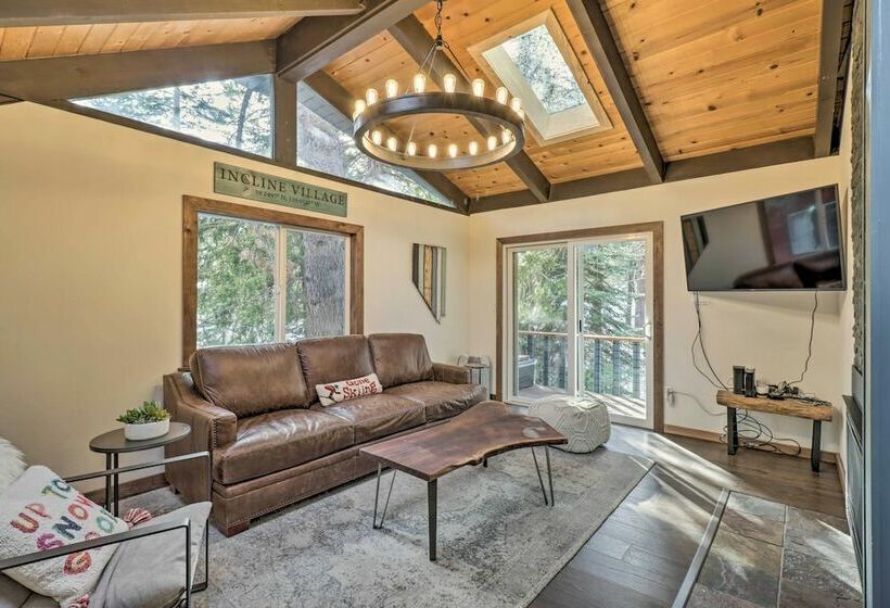 Incline Village Cabin W/ Patio: 2 Mi To Beach!