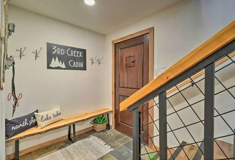 Incline Village Cabin W/ Patio: 2 Mi To Beach!