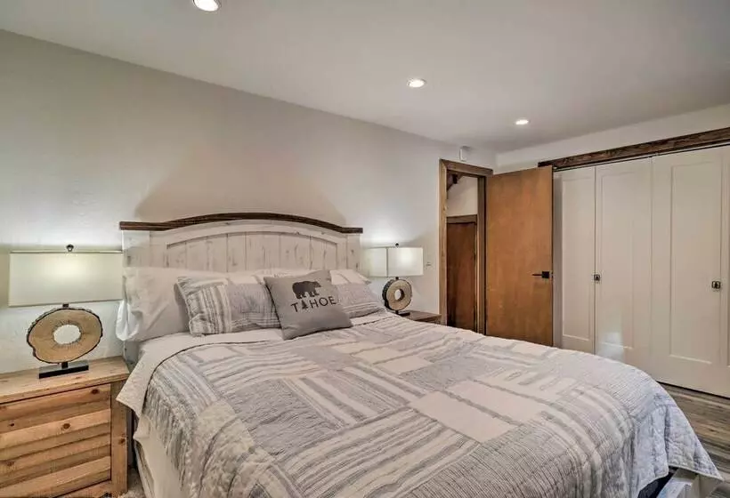 Incline Village Cabin W/ Patio: 2 Mi To Beach!
