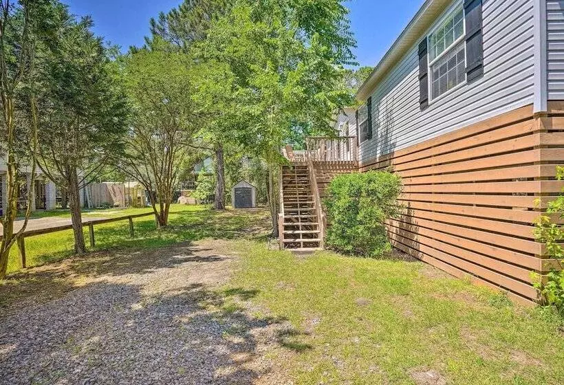 Mt Pleasant Retreat W/ Grill: 10 Mi To Beach