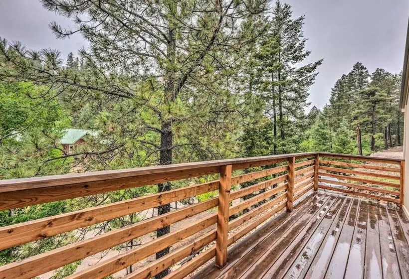 On The Rocks   A Modern Home W/ Decks & Views