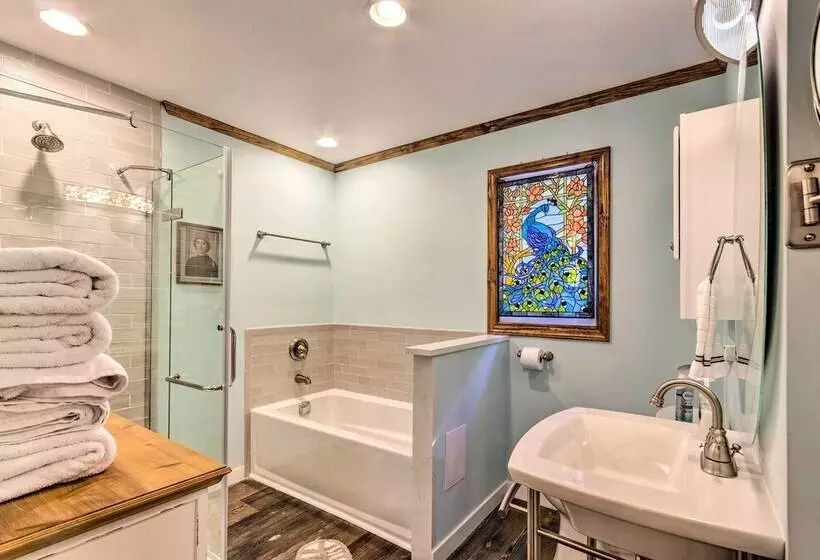 Private Blue Ridge Retreat: Hot Tub & Pool Table!