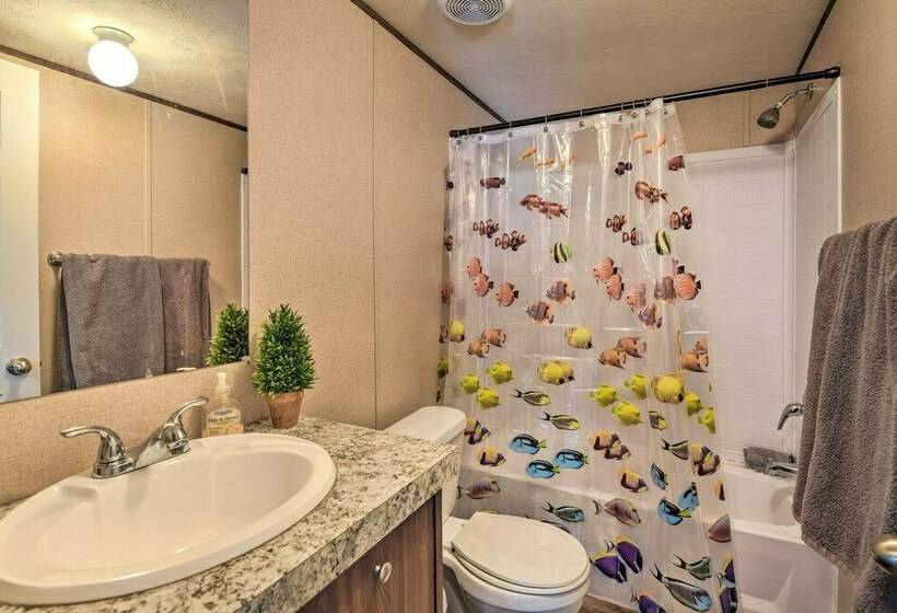 Quaint Port O Connor Home 3 Mi To Beach!