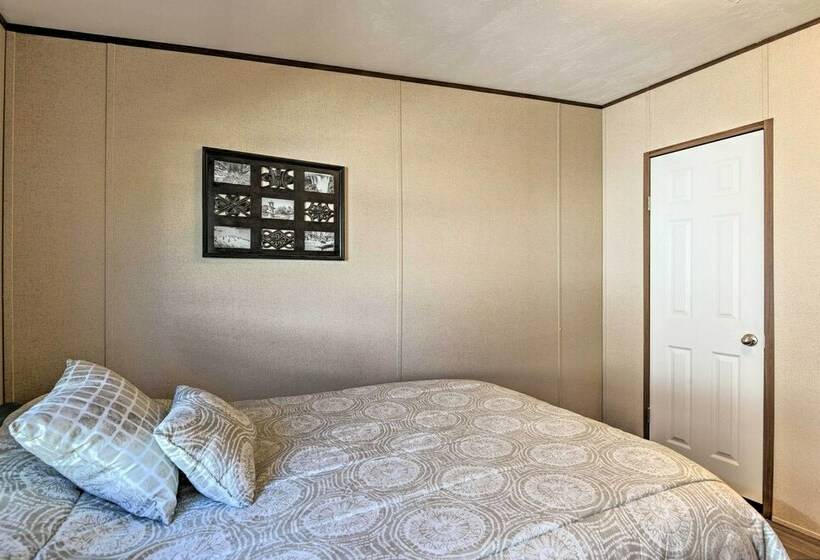 Quaint Port O Connor Home 3 Mi To Beach!