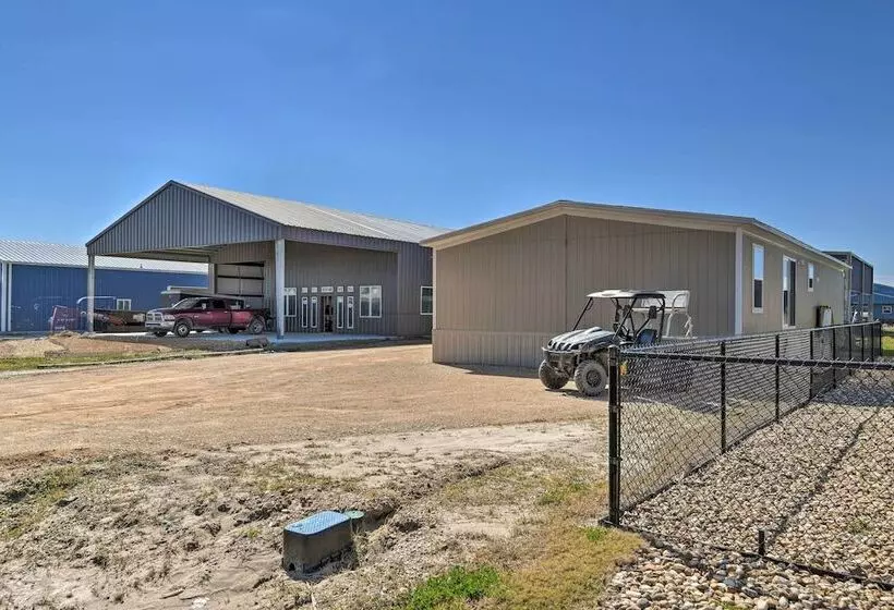 Quaint Port O Connor Home   3 Mi To Beach!