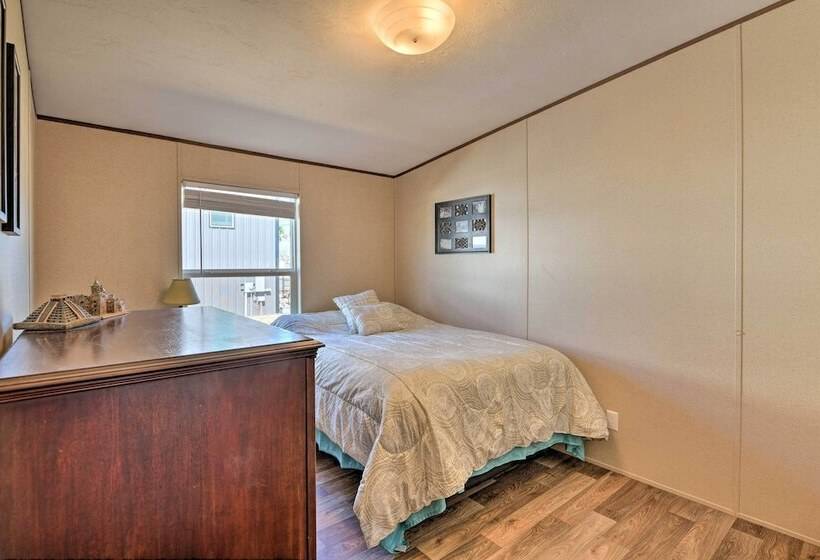 Quaint Port O Connor Home 3 Mi To Beach!