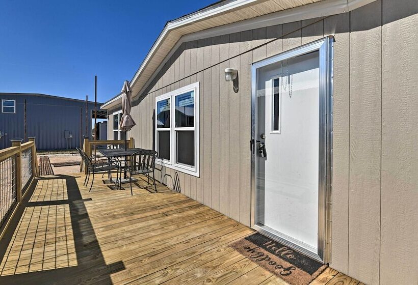 Quaint Port O Connor Home 3 Mi To Beach!