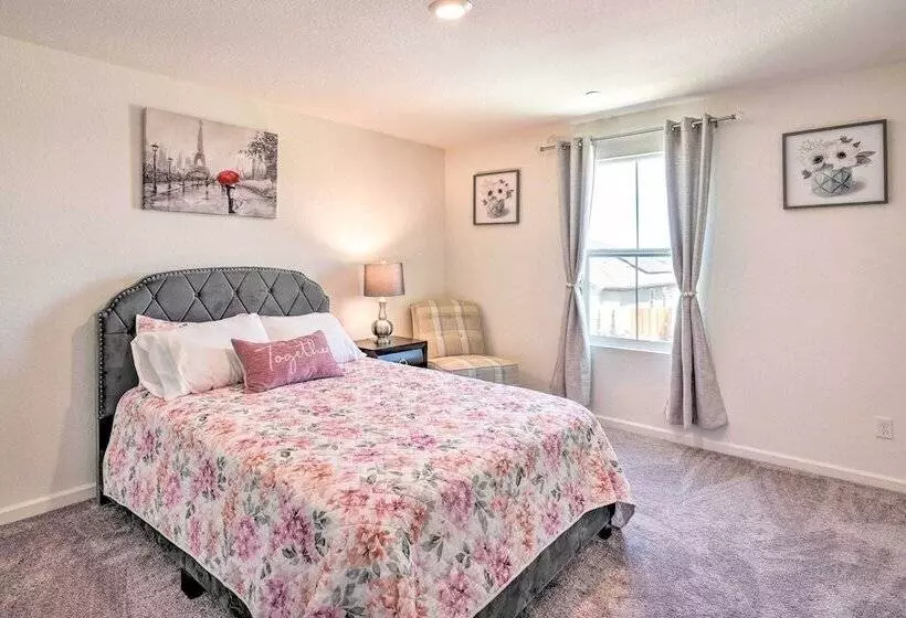 Sacramento Retreat W/ Yard ~ 13 Mi To Dtwn!